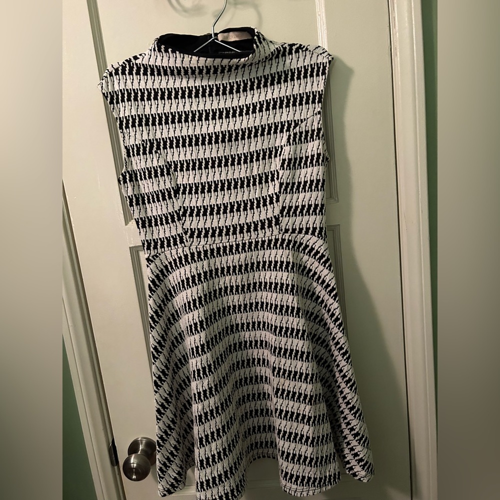 Dress.everleigh. Small size(Teens)Good condition.